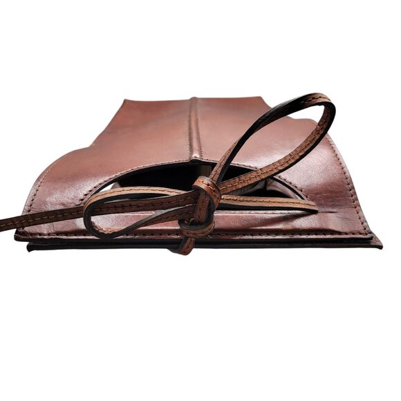 Leather Double Wine Bottle Tote Bag With Handle Snap and Tie Closure Divider - Picture 8 of 12